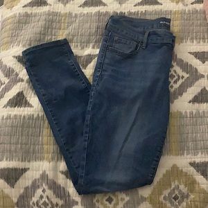 Old Navy Mid-Rise Original Jeans Size 10 Regular